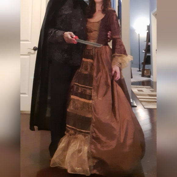 Victorian Gown Adult Costume by Spirit Halloween - Picture 7 of 7